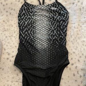 Women’s TYR Black and Gray Patterned One-Piece practice suit